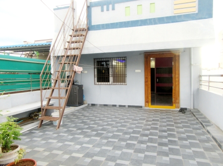 7) Li id 379 - Second Floor Pent House.jpg